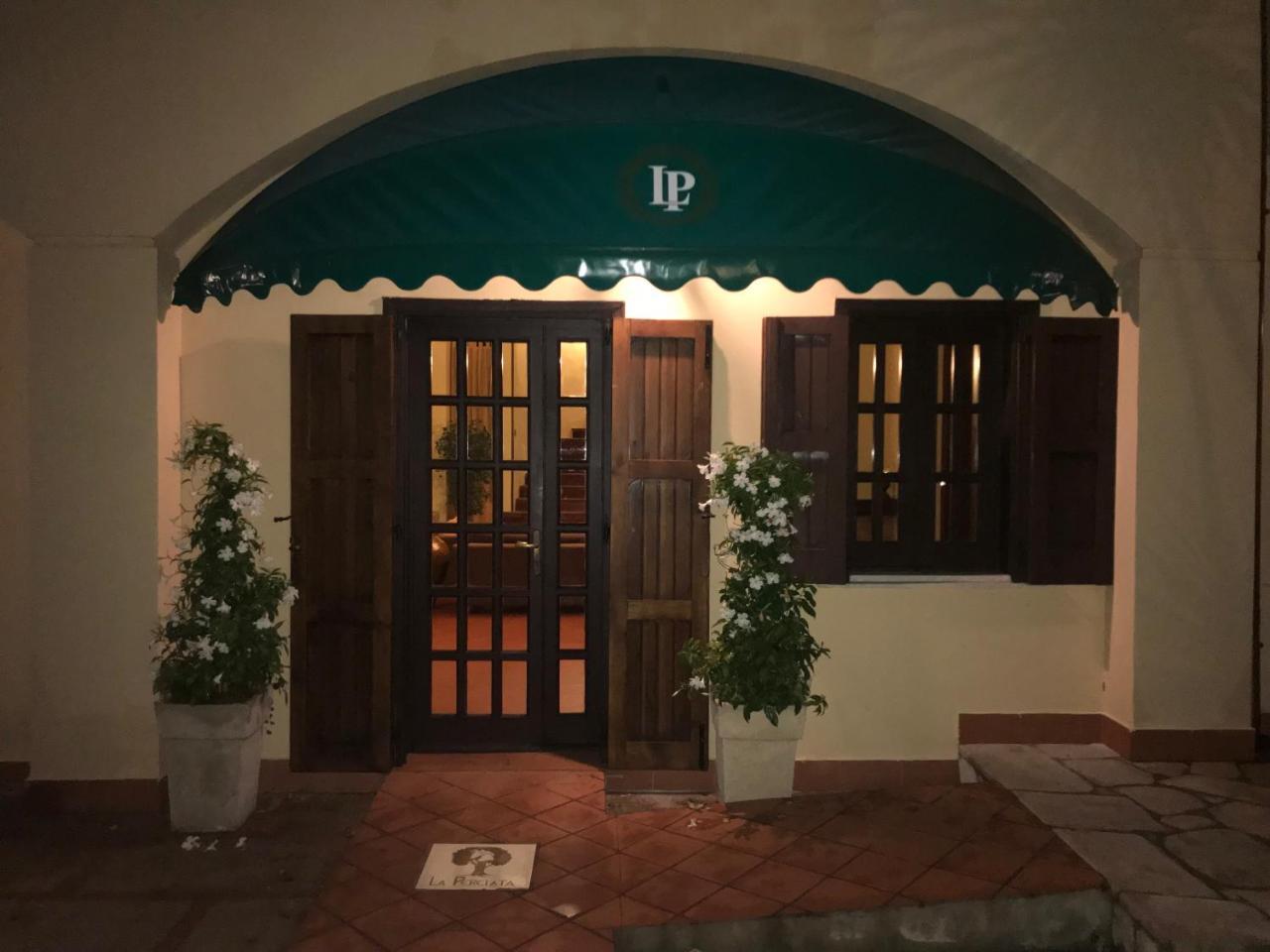 La Perciata Guest House Contrada Maeggio Bagian luar foto