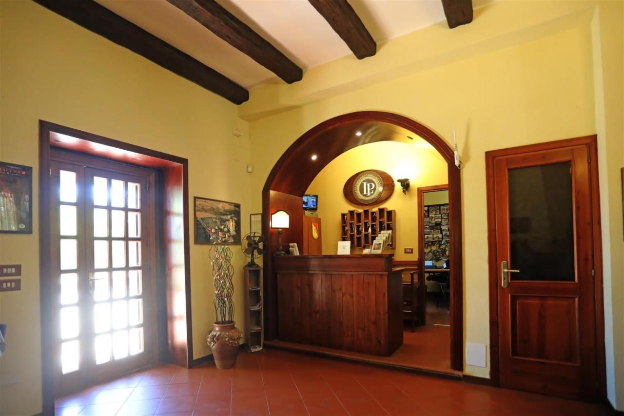 La Perciata Guest House Contrada Maeggio Bagian luar foto