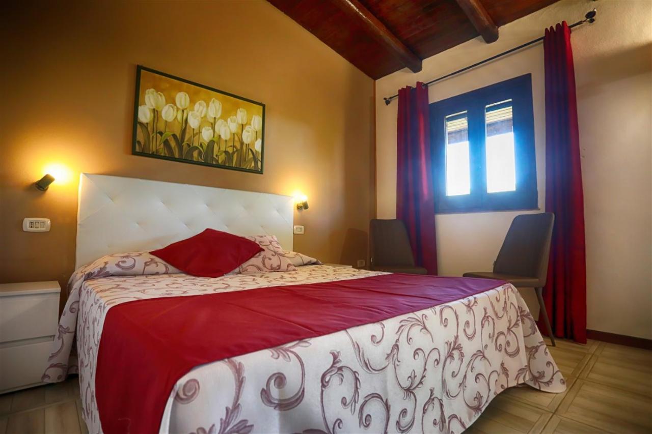 La Perciata Guest House Contrada Maeggio Bagian luar foto