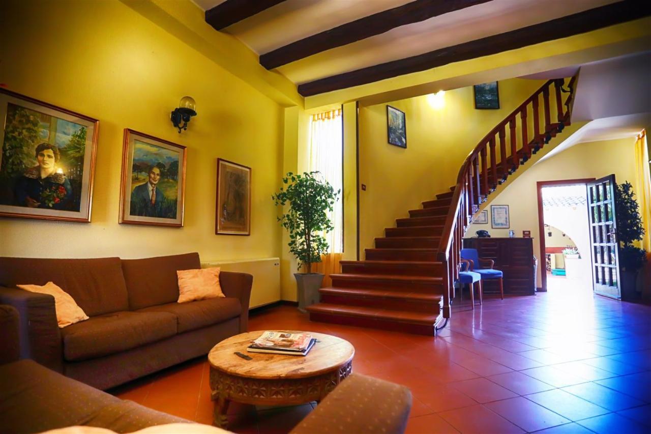 La Perciata Guest House Contrada Maeggio Bagian luar foto